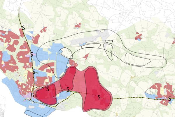Fremtidig boligudvikling planlægges øst for Esbjerg langs jernbanen med flere stationer (S).